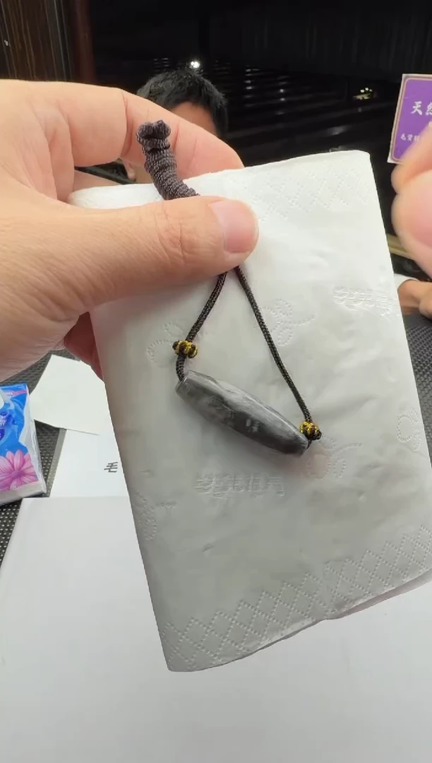 未镶嵌定制翡翠雍**贵--018387