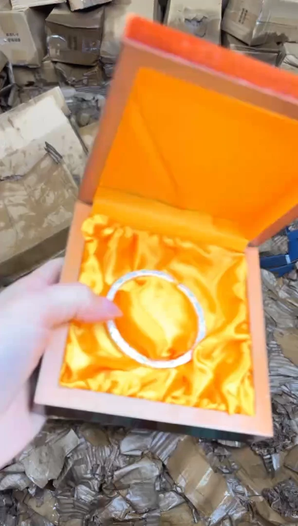 大檀精品手串《无礼盒》