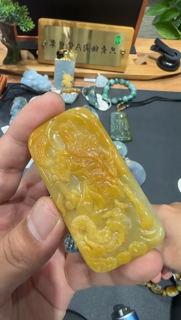 未镶嵌挂件翡翠A货翡翠多样性孤品