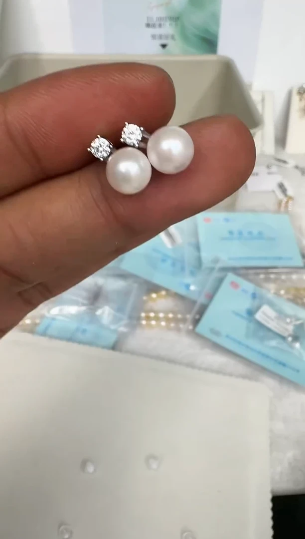 银S925镶嵌耳饰海水珍珠耳钉