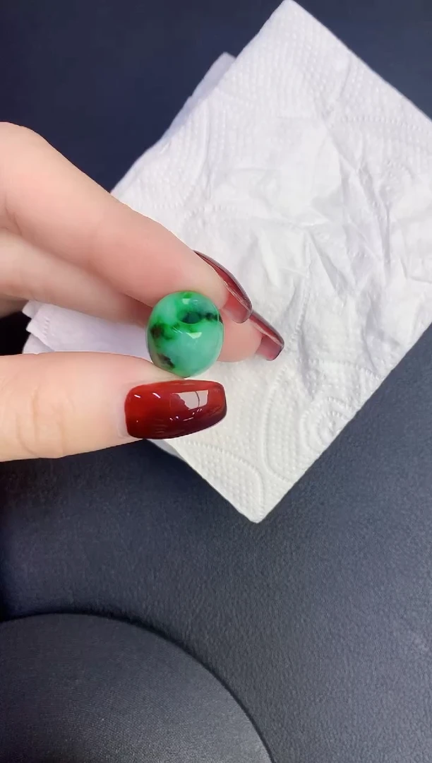 颈饰未镶嵌翡翠缅甸天然翡翠A货