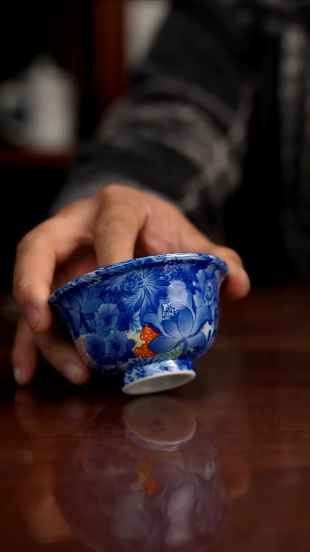 晓剑窑青花加珐琅