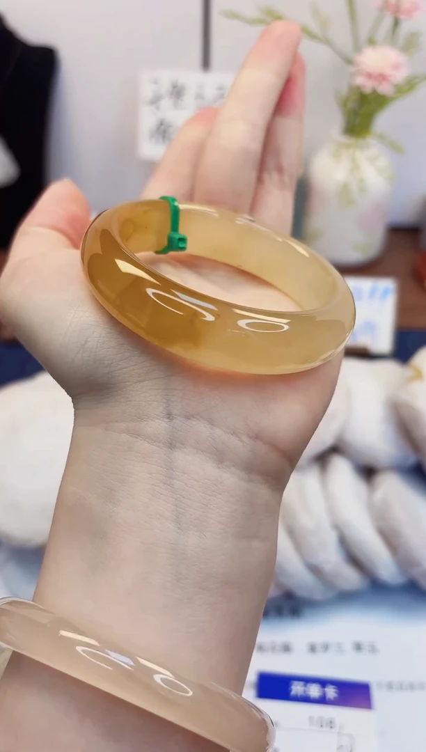 【闪购商品】石英质玉手镯未镶嵌108-财气镯-圈口52