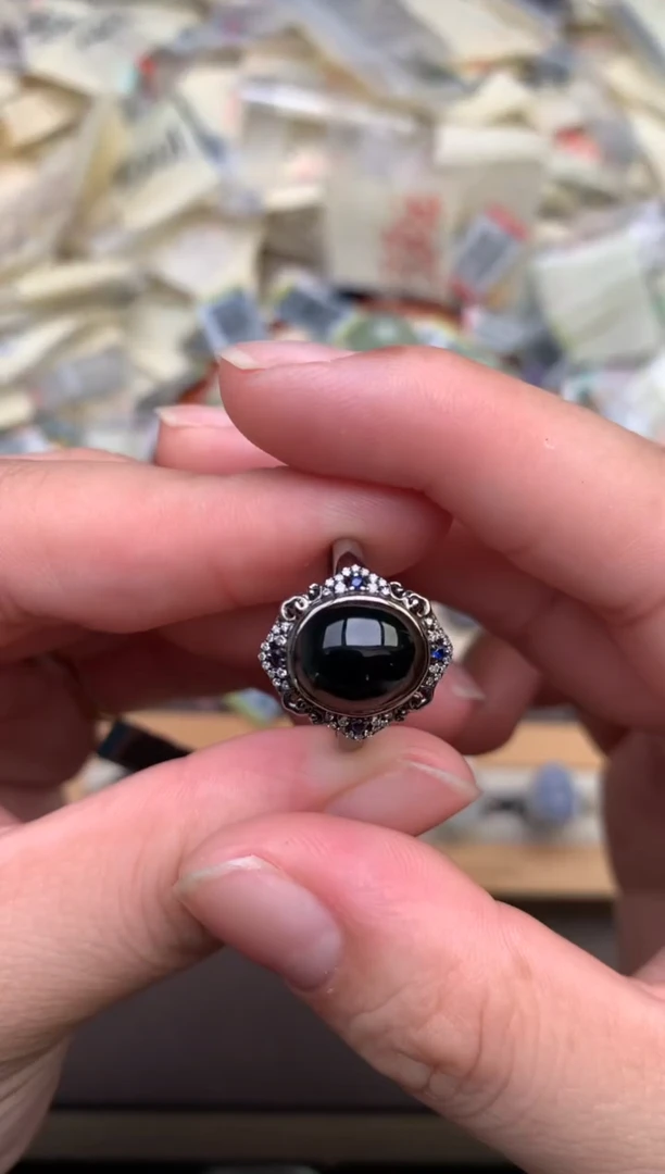 翡翠挂件18K金镶嵌—15圈