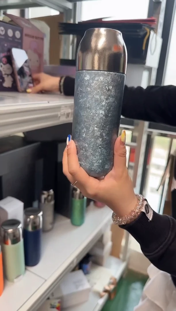 【闪购商品】瓷A136------------