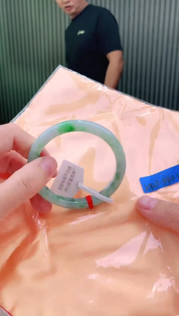 未镶嵌手镯翡翠53