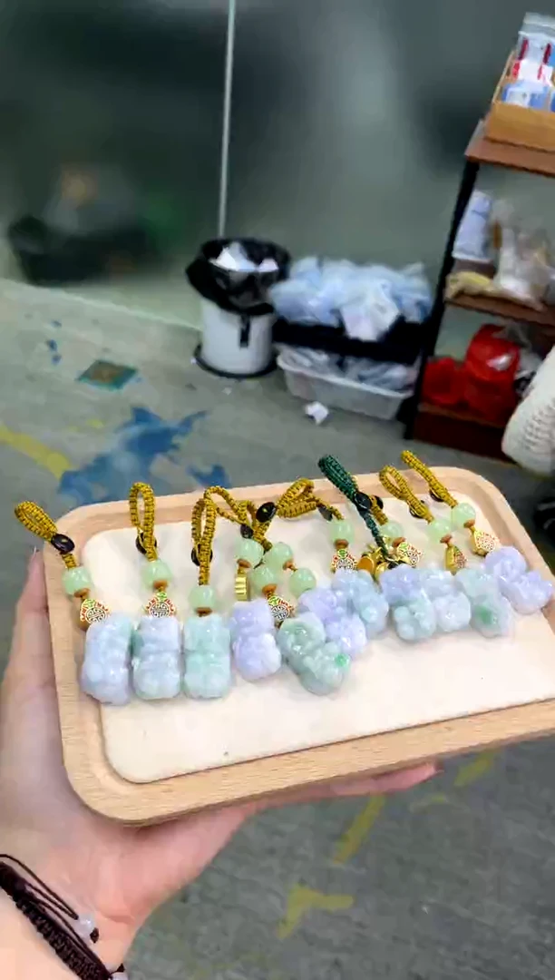 翡翠未镶嵌吊坠(不含链)貔貅多样性发货发一件