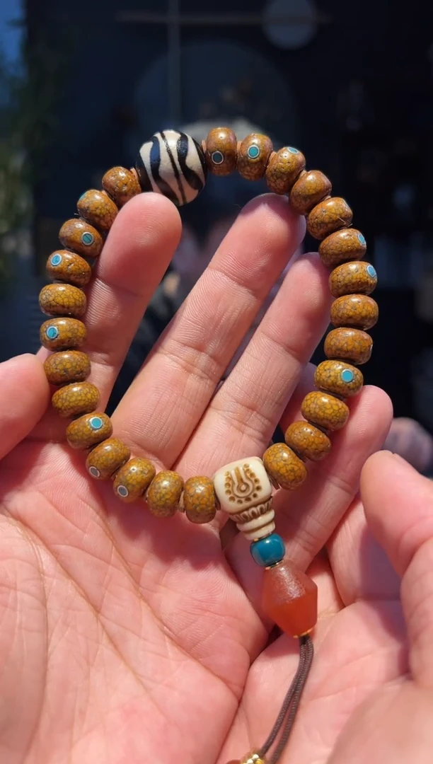 【闪购商品】菩提手串未镶嵌星月菩提木带宝手持