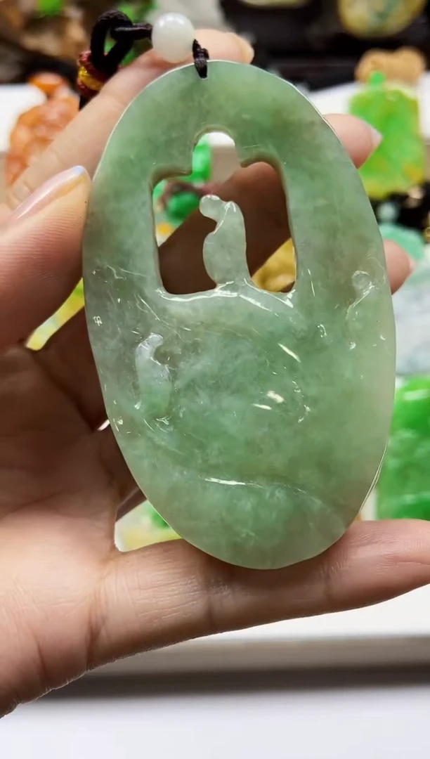 颈饰未镶嵌翡翠翡翠A货