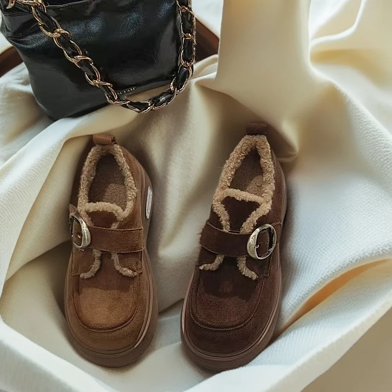 保暖平跟时尚雪地靴加绒厚底