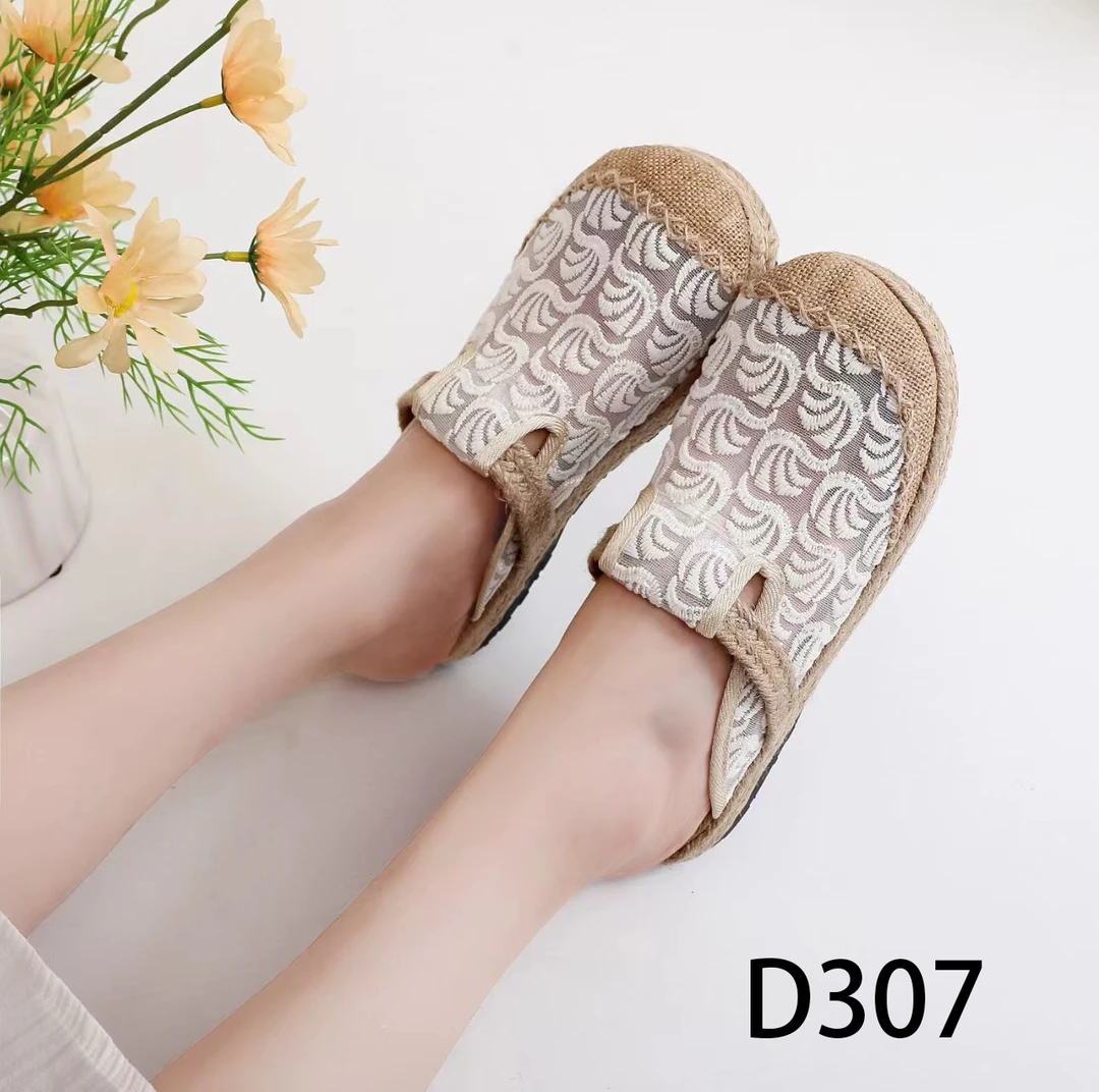 爆款民族风老北京布鞋软底软面防滑耐磨一脚蹬懒人休闲网面拖鞋