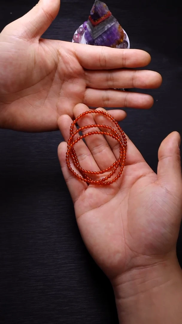 【闪购商品】石榴石Q001芬达石榴石多圈3mm未镶嵌多样性发其一