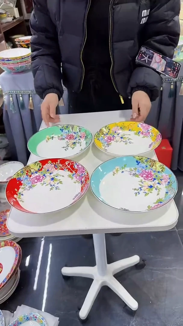 【闪购商品】瓷片8英寸景德镇花口圆深盘混色4个