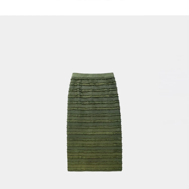 NILICO【悦动旋律】精致休闲短流苏时尚设计感侧开叉舒适百搭半身裙