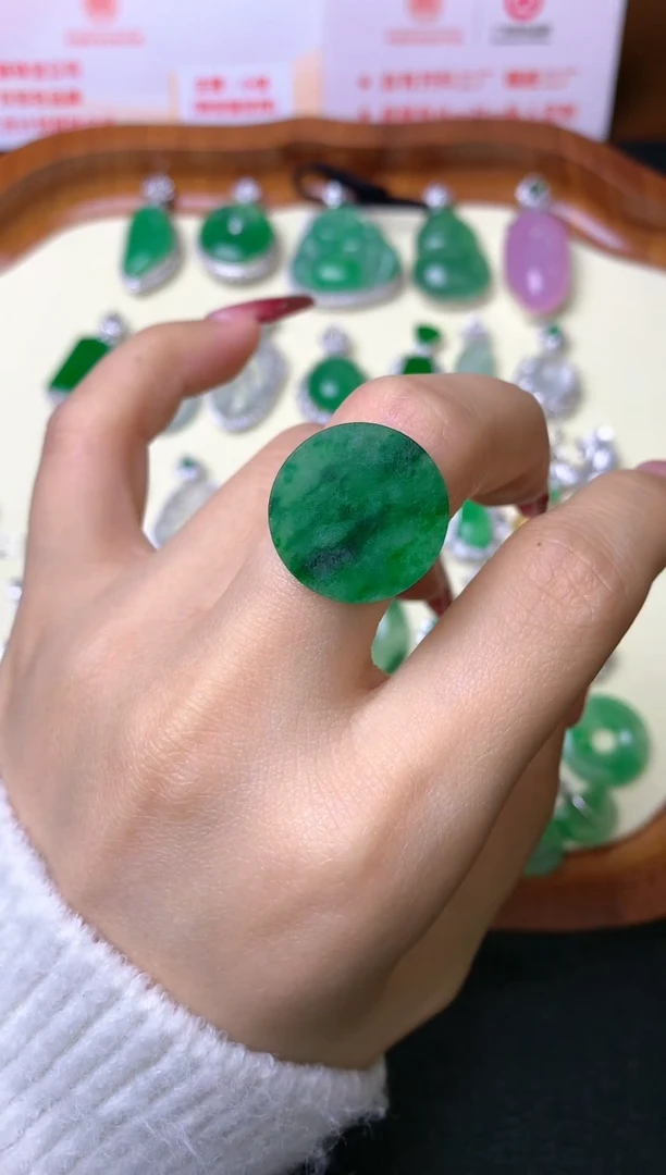 【闪购商品】定制翡翠未镶嵌裸石（镶嵌定制）