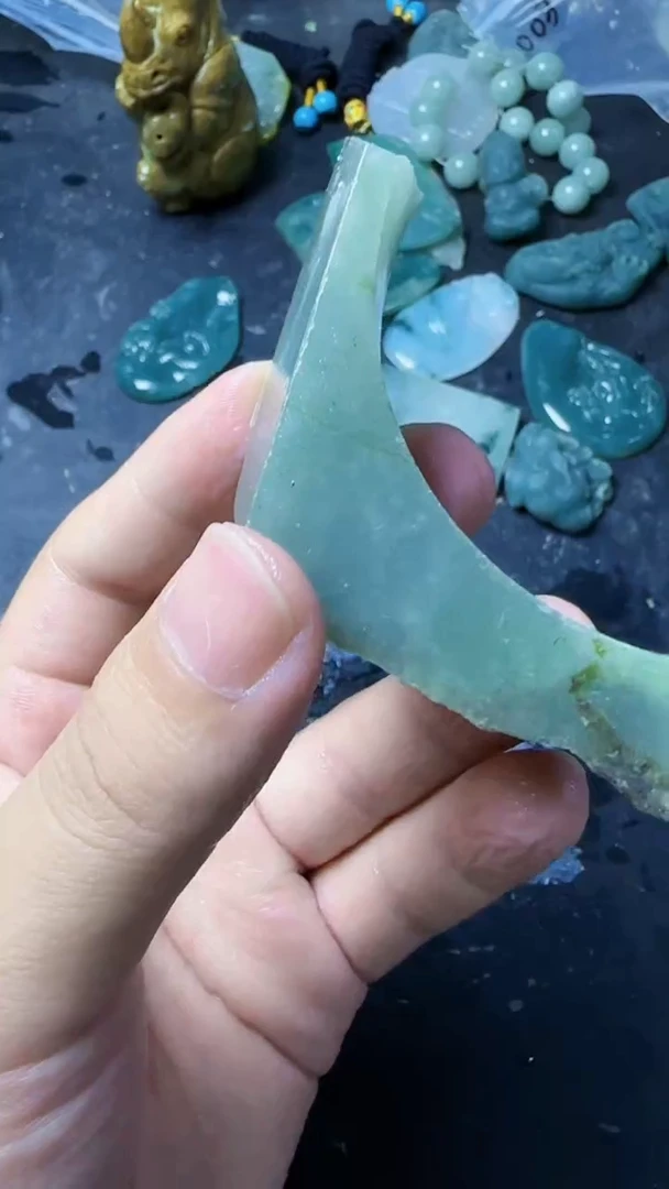 未镶嵌挂件翡翠241