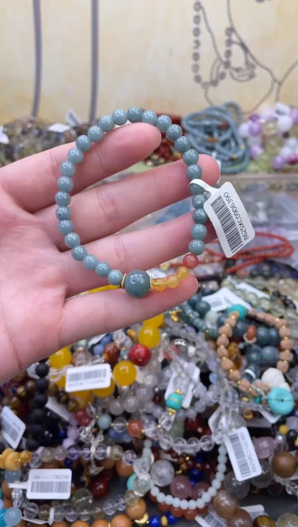 未镶嵌翡翠手饰479