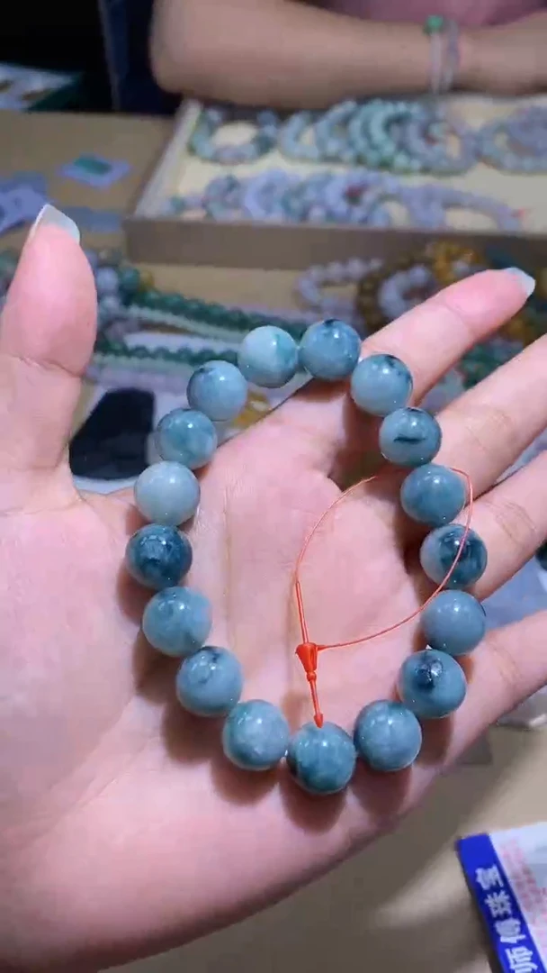 未镶嵌定制翡翠手串