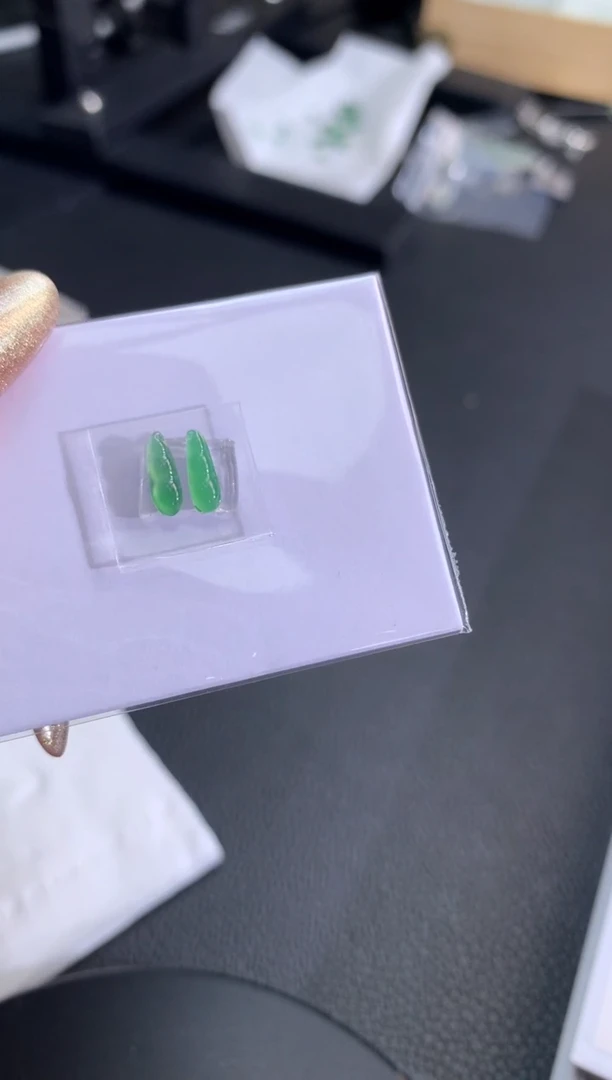 【闪购商品】定制翡翠未镶嵌翡翠