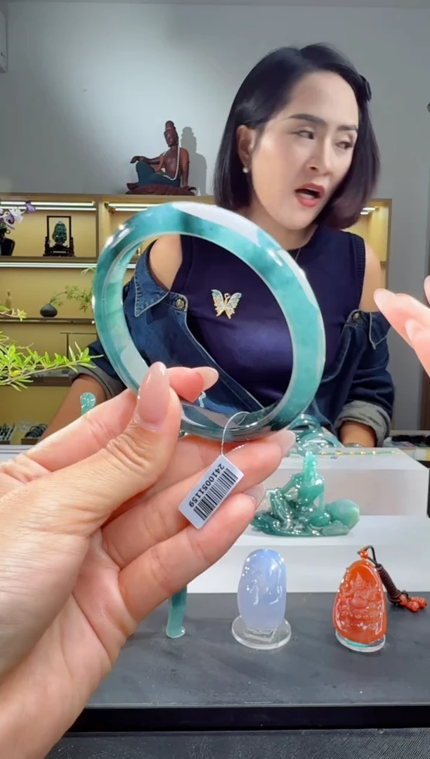 未镶嵌手镯翡翠59.2圈