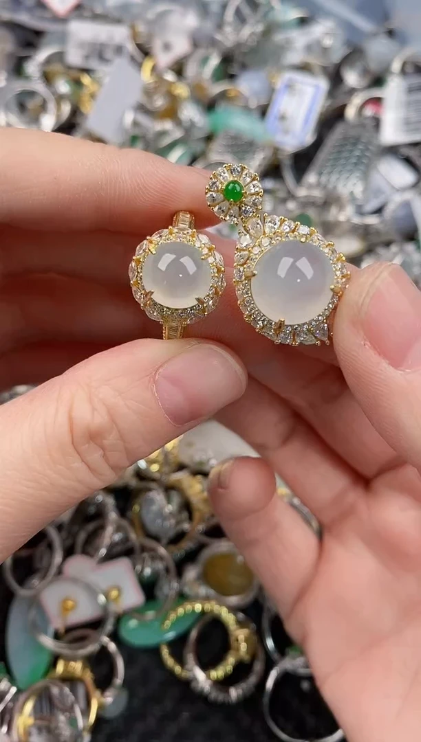 银S925镶嵌戒指翡翠222           3