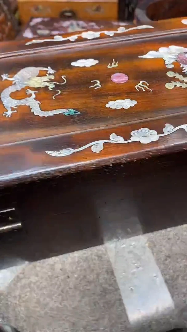 木木雕款随*大盒子一个