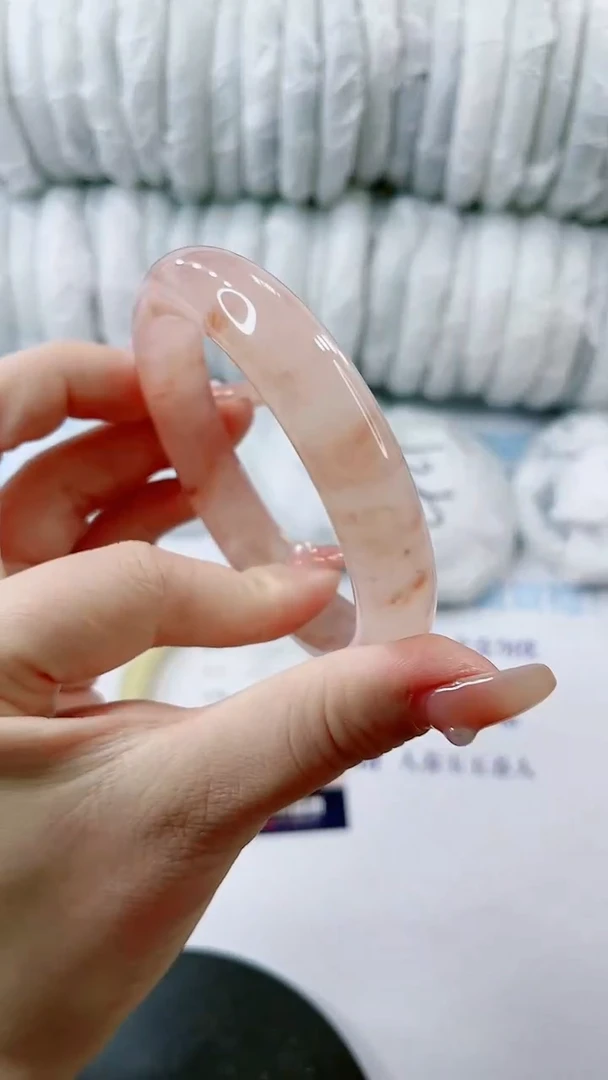 【闪购商品】石英质玉手镯未镶嵌0447904709-多样性发货