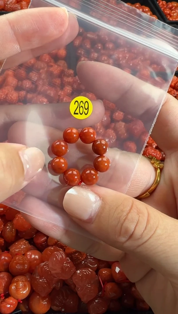 颈饰未镶嵌南红玛瑙11