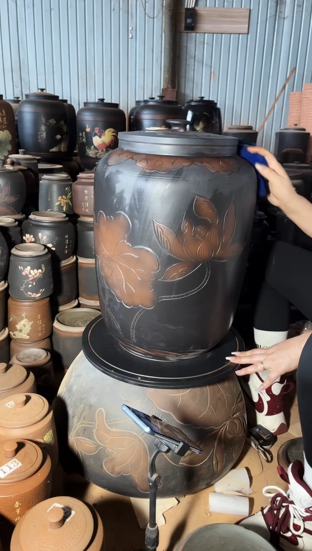 【闪购商品】壶瑕疵茶缸高50cm 盖子  736