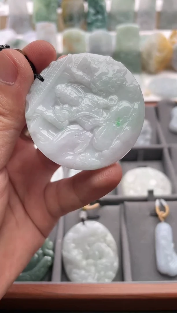 【闪购商品】翡翠颈饰未镶嵌..../2/18/ 90