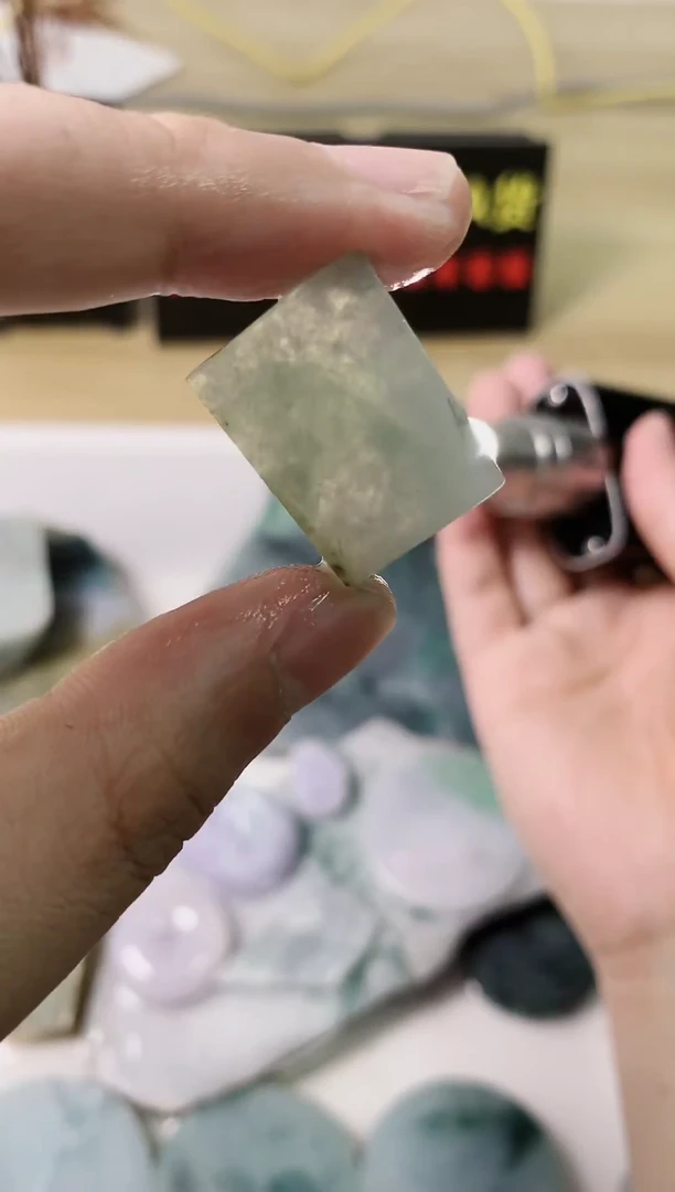 翡翠裸石天然缅甸翡翠A货25