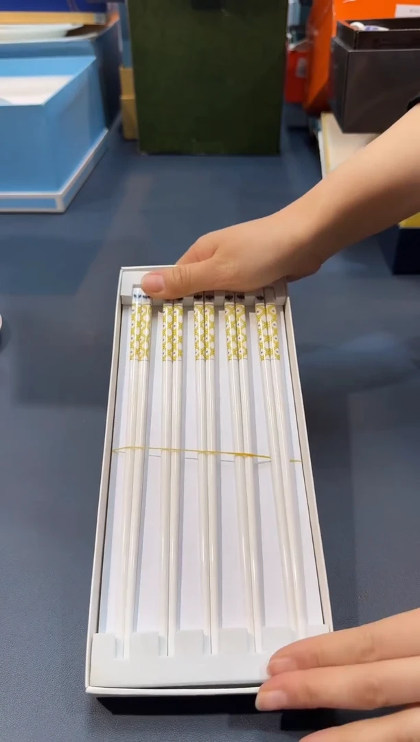 【闪购商品】碗1234全场正品，京东包邮