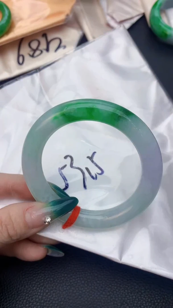 【闪购商品】翡翠手镯未镶嵌0431154753