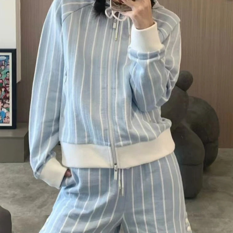 99新 THOMBROWNE 海囤K/汤姆布朗/42码/xi172701