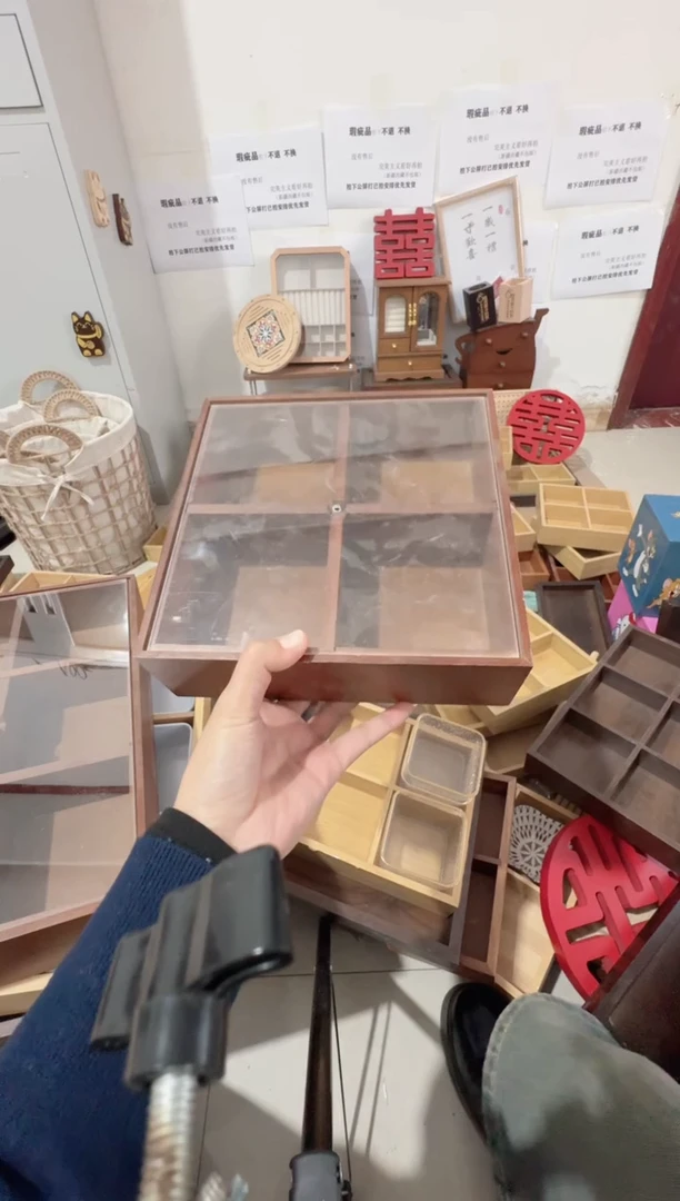 竹木四宫格带亚克力盖子微瑕拍下不退不换