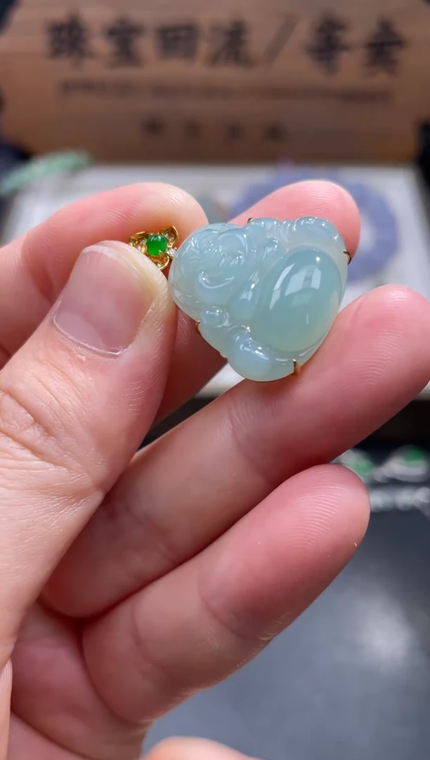 【闪购商品】翡翠颈饰18K金镶嵌27...........