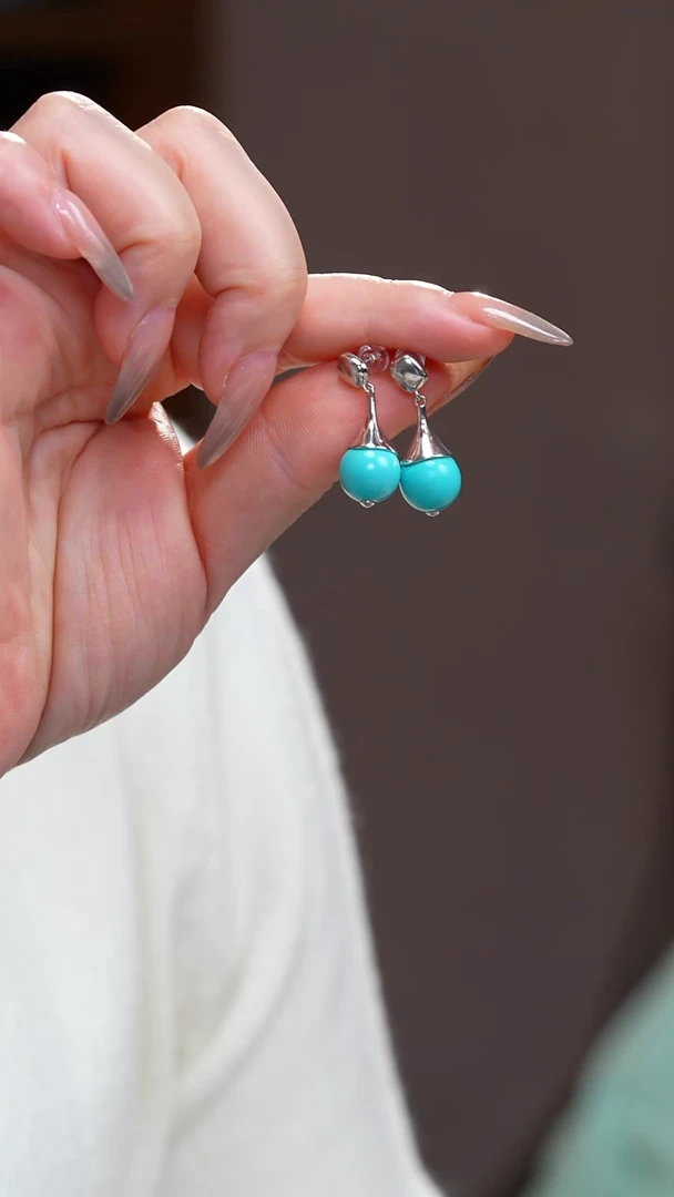 未镶嵌绿松石耳饰10mm