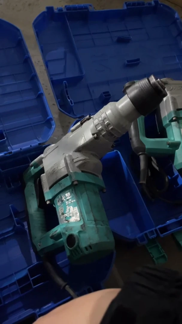 02-28         大艺