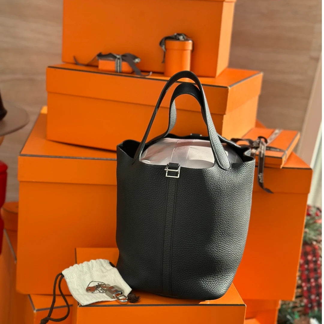 95新 Hermes/爱马仕 菜篮子22手提包 黑色银扣 tc皮 Y刻/155988