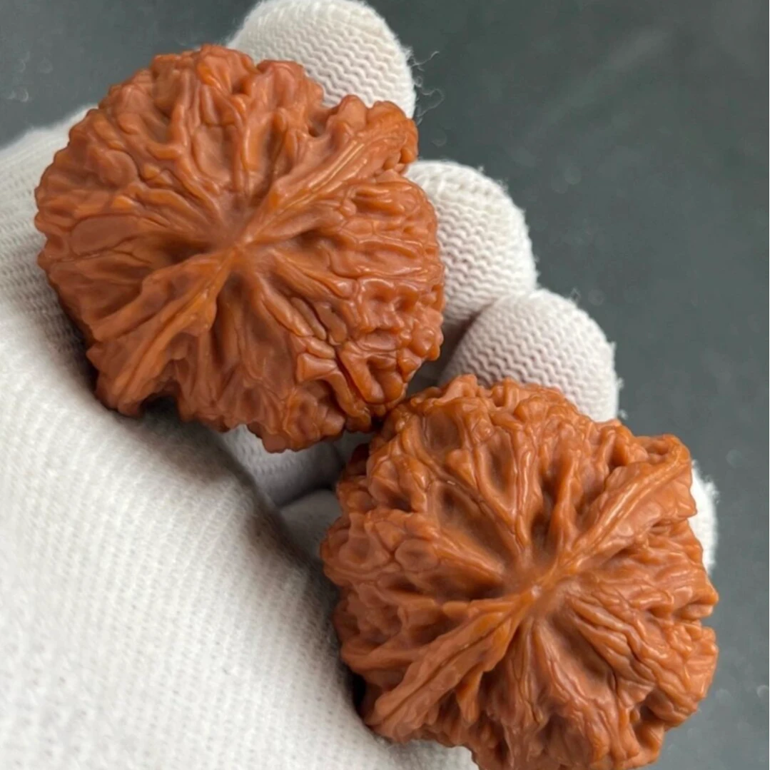 文玩核桃磨盘狮子头野生小众手把件精选纹理盘玩古玩臻品