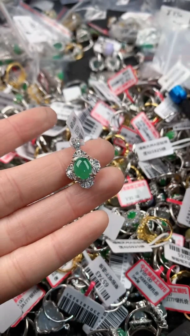 银S925镶嵌戒指翡翠3      1