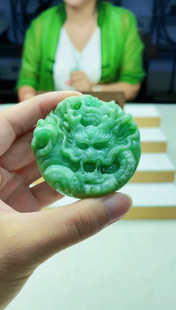 颈饰未镶嵌翡翠09160007