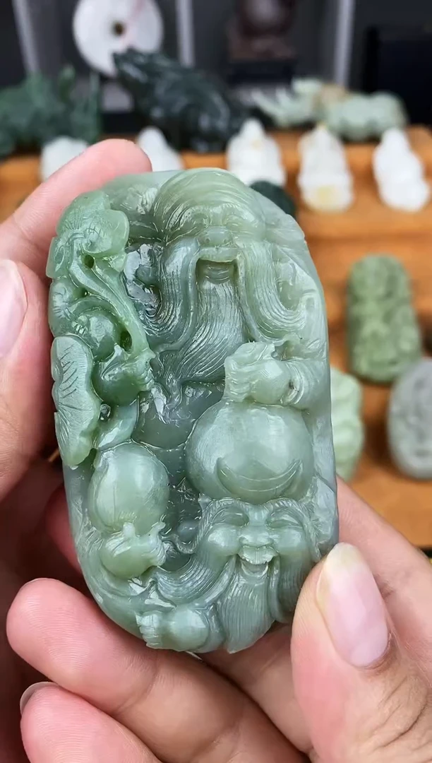 未镶嵌和田玉把件1