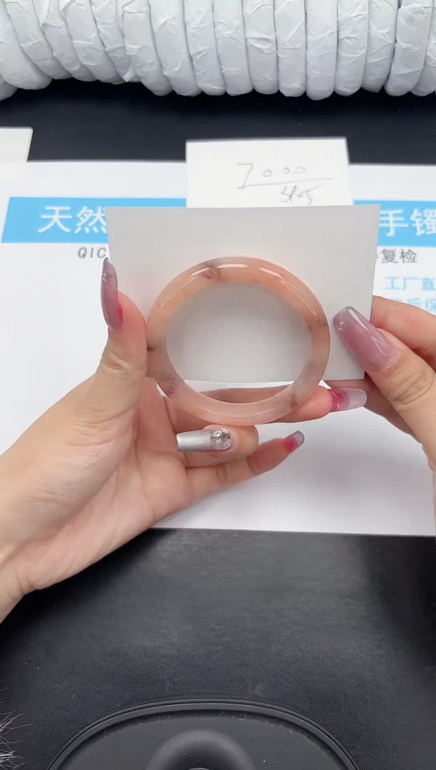 【闪购商品】石英质玉手镯未镶嵌107-54