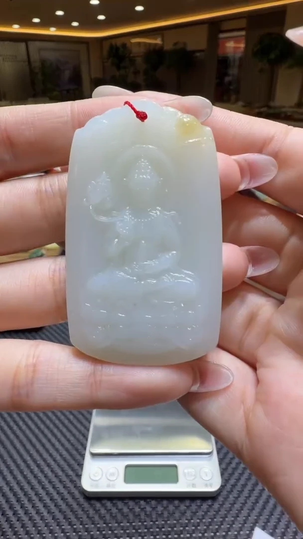 颈饰未镶嵌和田玉挂件