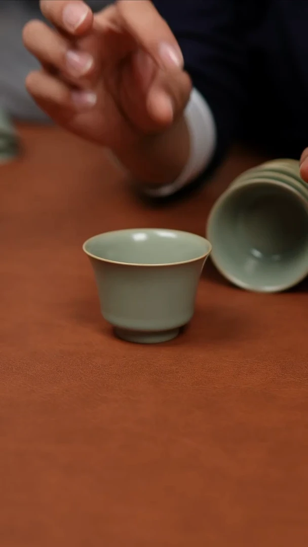 富山严选原矿汝瓷马蹄杯沙金口