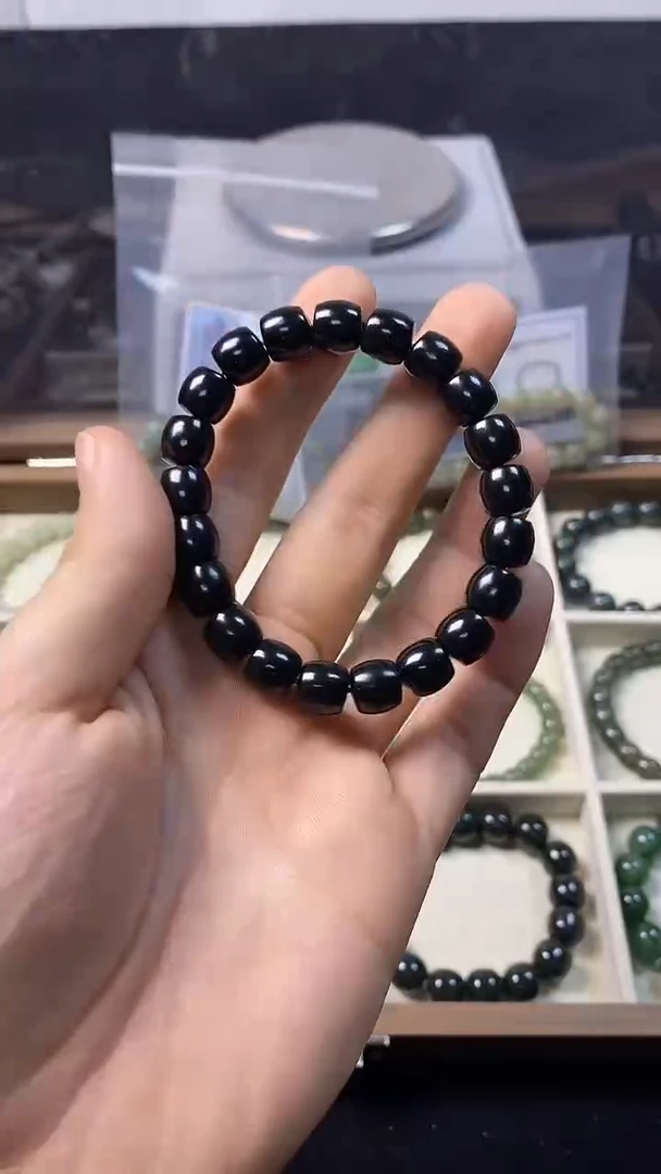 未镶嵌手串和田玉主播推荐！！