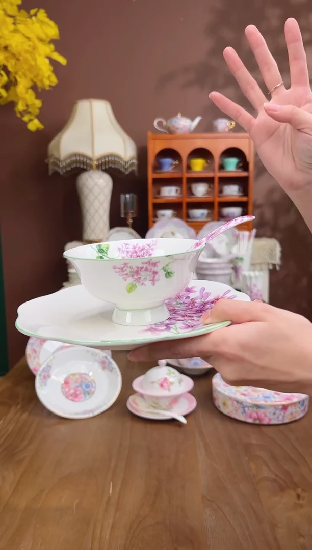 【闪购商品】瓦当丁香8寸浅盘1个4.75寸碗1个小勺1个