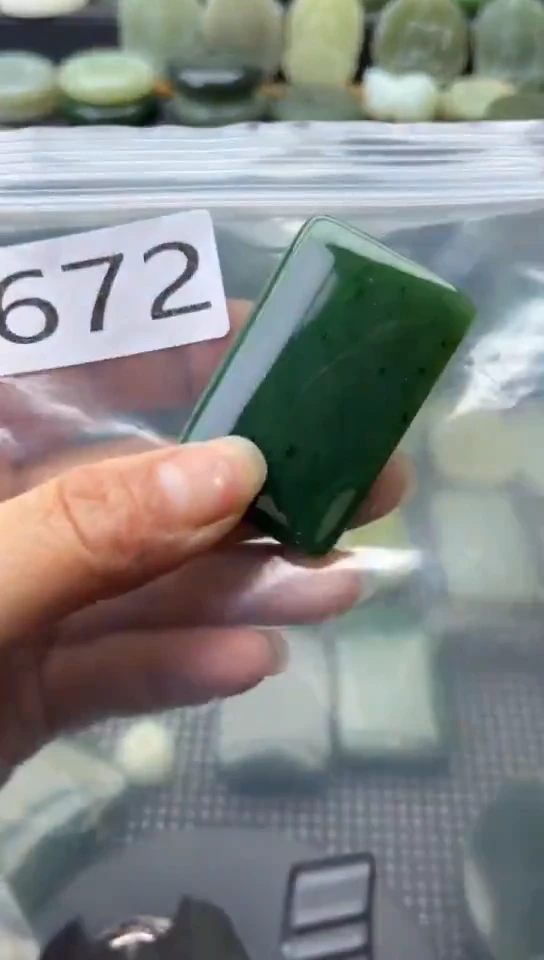 未镶嵌和田玉珠宝半成品牌子