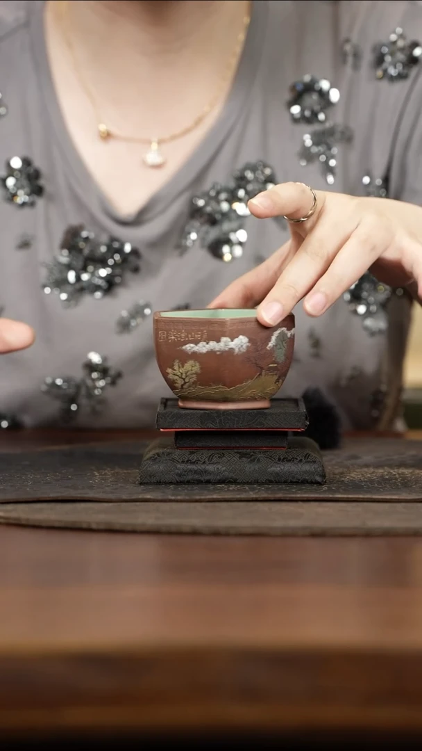 紫砂茶叶罐年****子老降坡泥绘山水内里上釉六方杯